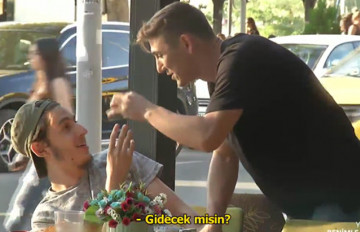 Yemeği arkadaşına zehir etti!