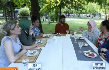 Apartmanlar Yarışıyor -  Yeni Bölüm Tanıtımı İzle