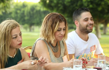 Apartmanlar Yarışıyor Yeni Bölüm İzle