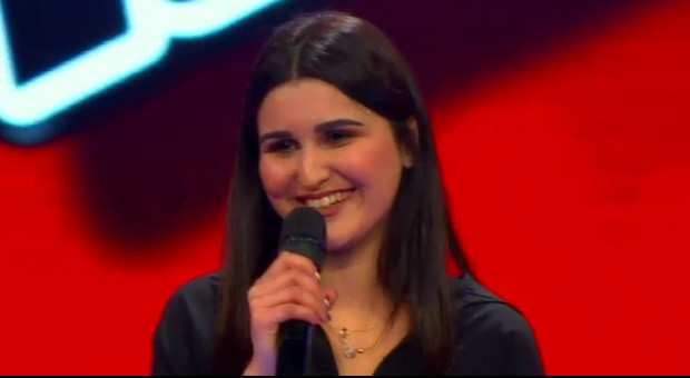 zeynep ceritlioglu bir firtina tuttu bizi