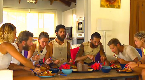 Kazanan Takim Bosch Yasam Evinde Muthis Vakit Gecirdi Survivor
