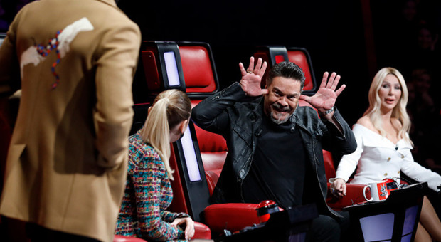 beyazit ozturk ten hadise taklidi kahkahaya boguldular