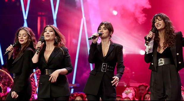 ozge berrak sebnem ve meric kacin kurasi performansi