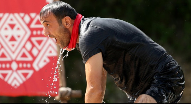ersin korkut ilk oyununa cikti survivor