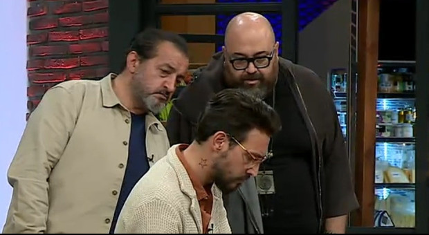 Şefler kazanan tabağı belirlemek için tadım yaptı ...