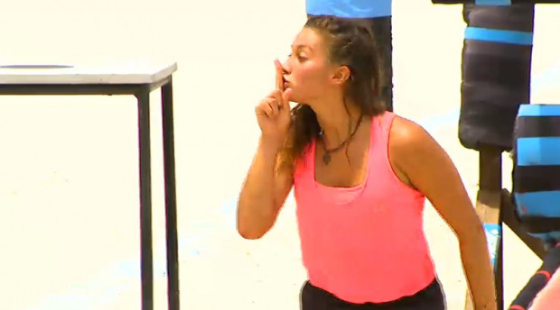 dimitra bench te sus hareketi yapti soz duellosu
