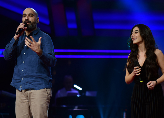 dodan ozer ve simge sahin in duellosu yuksek minarede kandiller yanar