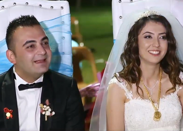 Kalay düğün - kaç yıldır birlikte yaşıyor Kalay veya haşhaş, düğün Kalay düğün - kaç yıldır birlikte yaşıyor Kalay veya haşhaş, düğün